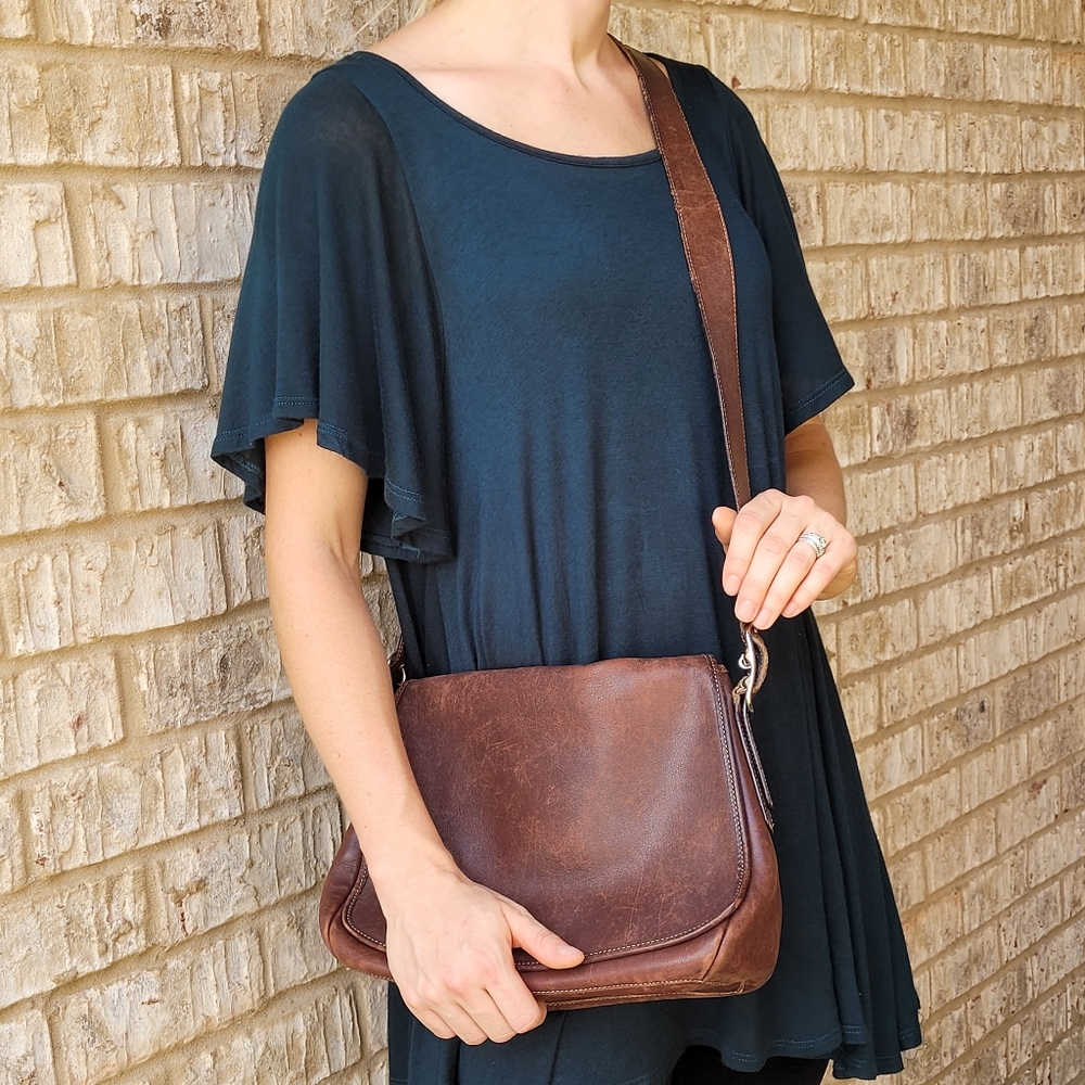 Coach | Brown Genuine Leather Purse